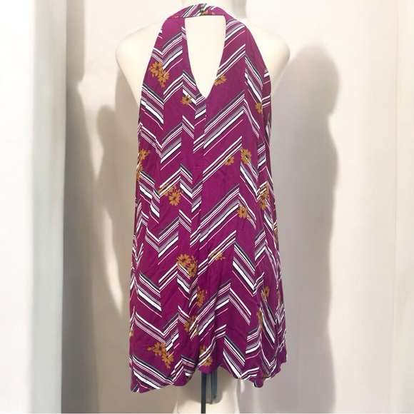 BNWT•Medium•Lined•Boutique•Sleeveless• High Neck•Shift Dress• - Picture 3 of 7